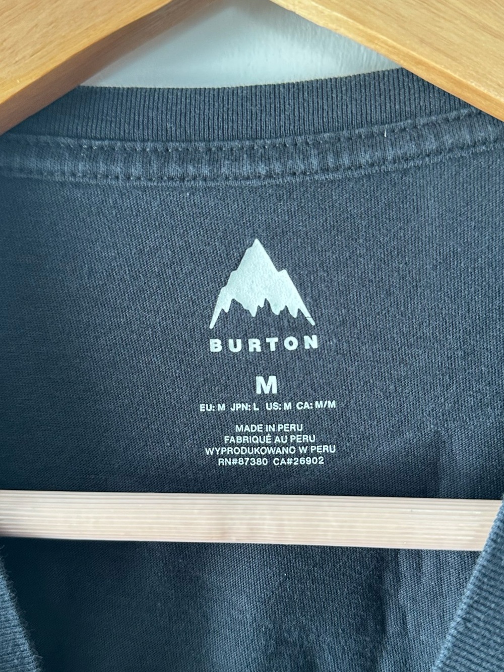 Burton - Tee - Picture 2 of 3